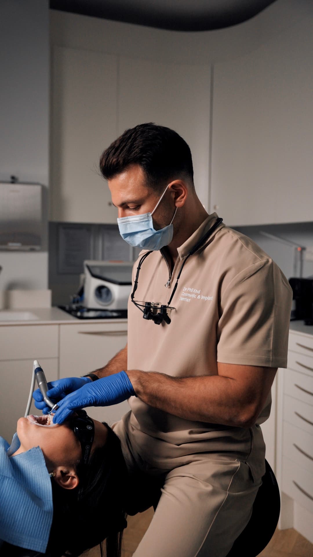 Dr Phil Aesthetics clinic interior 11